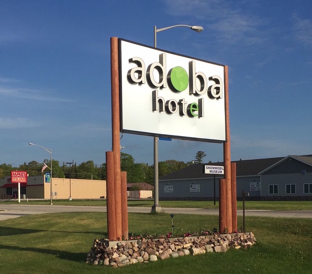 Adoba Hotel Naubinway Exterior photo